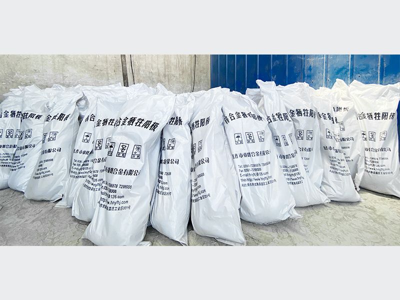 埋地管線，儲罐外壁及其它地下金屬結(jié)構(gòu)常用犧牲陽極